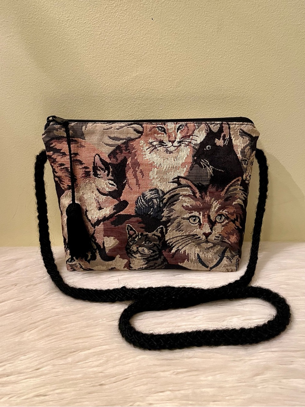 Tapestry Cat Purse